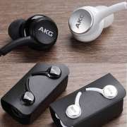 Headset SAMSUNG S10+ Tuned by AKG Photo