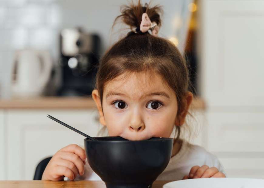 Ini Alasan Selera Makan si Kecil Menurun di Usia Balita, Ibu Wajib Tahu!