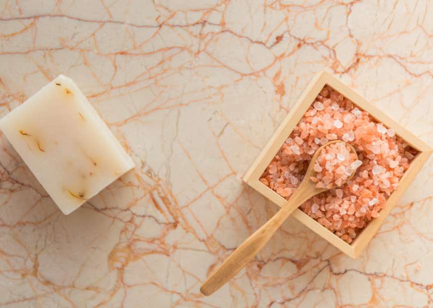 Mengapa Memilih Bahan Masak yang Tepat Lebih Penting untuk Keluarga daripada Sekadar Belanja Sesaat