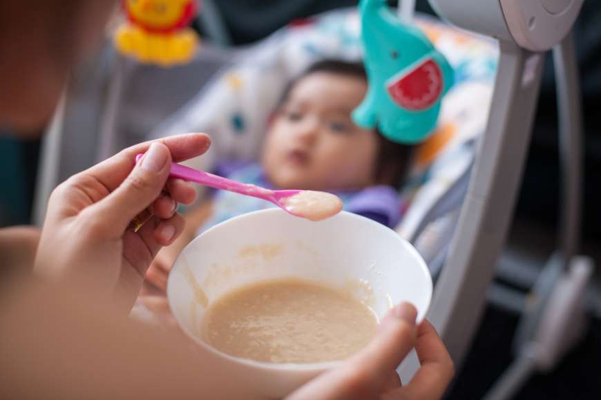 MPASI Instan vs Homemade: Mana yang Lebih Sehat dan Kaya Nutrisi?